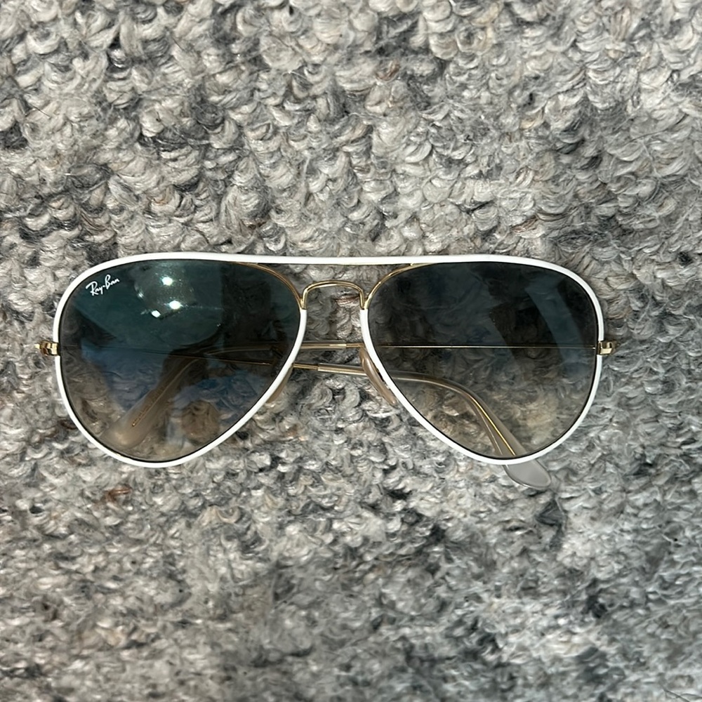 Rayban aviators perfect condition